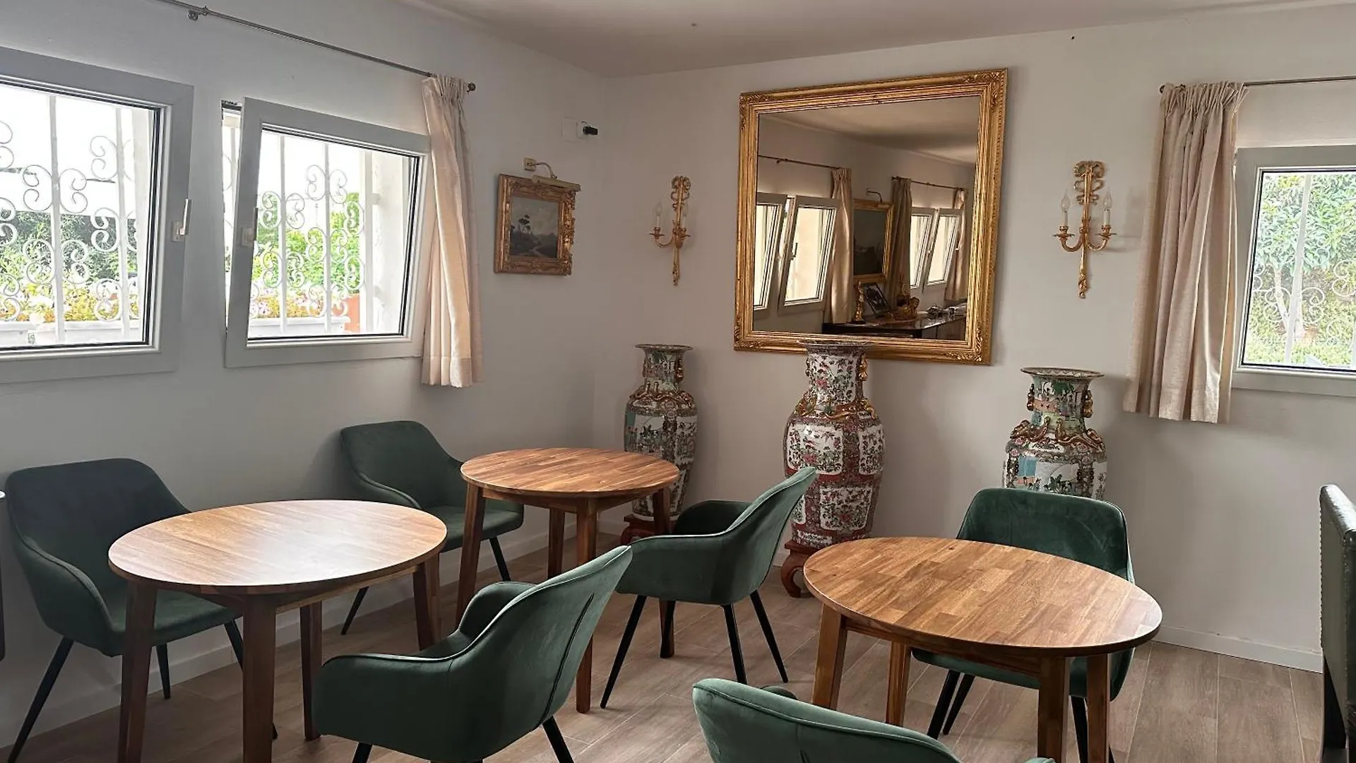 Villa Iri Habitacion N1 Con Bano Propio Y Balcon Pineda de Mar Španělsko